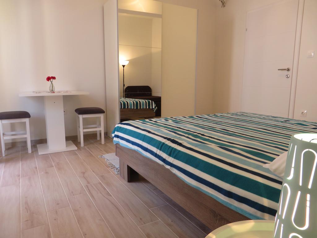 Apartments Karaba Pakoštane Dış mekan fotoğraf