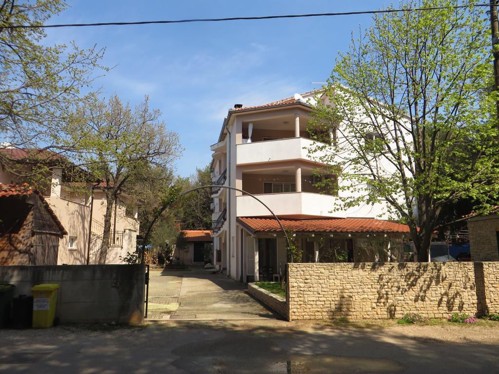 Apartments Karaba Pakoštane Dış mekan fotoğraf