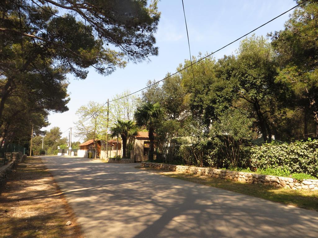 Apartments Karaba Pakoštane Dış mekan fotoğraf